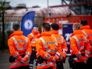 Havenbeveilingskorps haalt deadline van 70 nieuwe bewakingsagenten in de Antwerpse haven: “Scheepvaartpolitie krijgt ook eigen recherche”