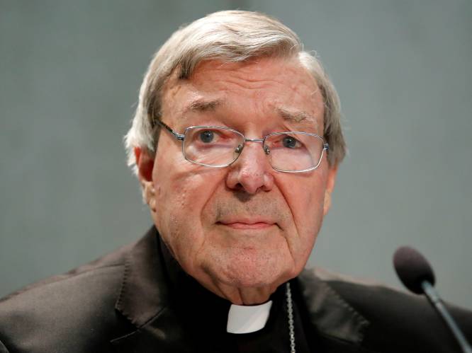 Van misbruik beschuldigde kardinaal in Australië aangekomen