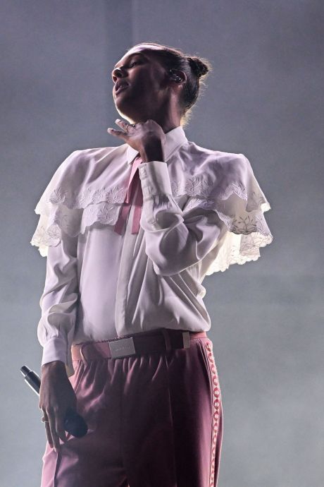 “Merci de ne pas faire semblant”: les stars et fans belges soutiennent Stromae après l’arrêt de sa tournée