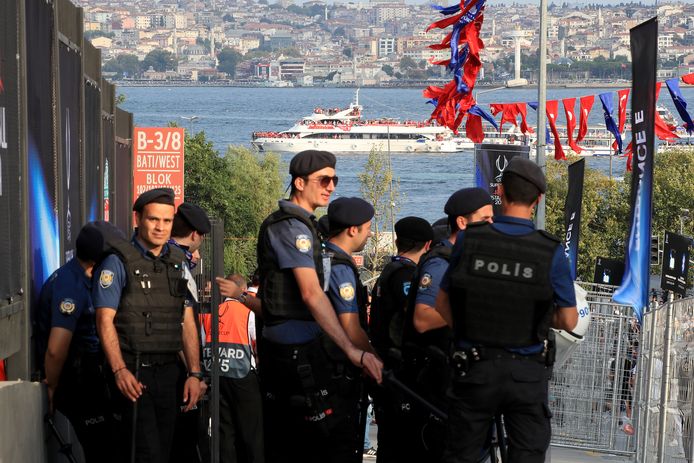 Turkse agenten in Istanboel. Foto ter illustratie.