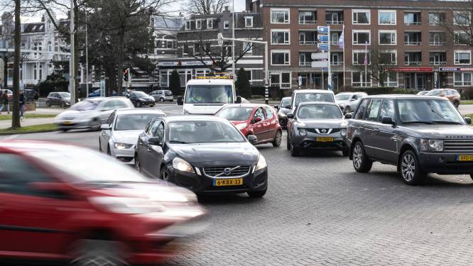 Nijmegen wil versneld auto’s uit stad weren: met deze vier acties moet dat lukken