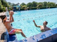 Volop zon maar geen personeel: zwembad Veghel blijft dicht op topdagen