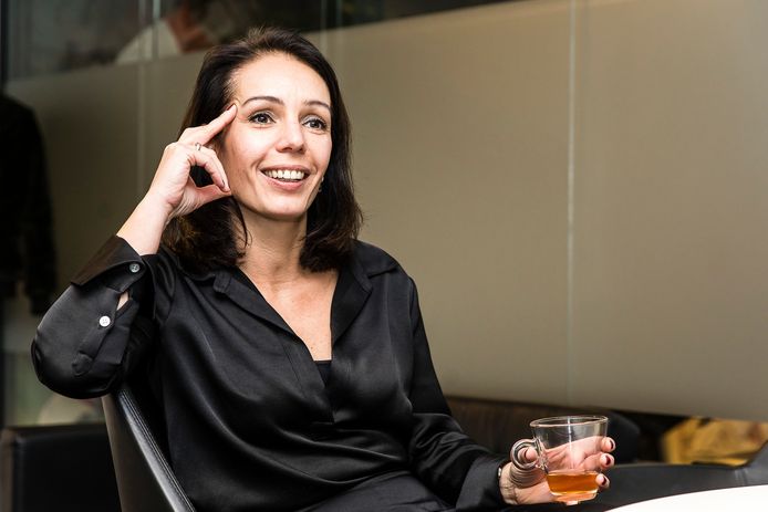 Susan Lenderink, financieel directeur van Ajax: ,,Het is niet zo dat ik Edwin en Marc adoreer of dat ik dat gedaan heb. Daar ben ik gewoonweg te nuchter voor.’’