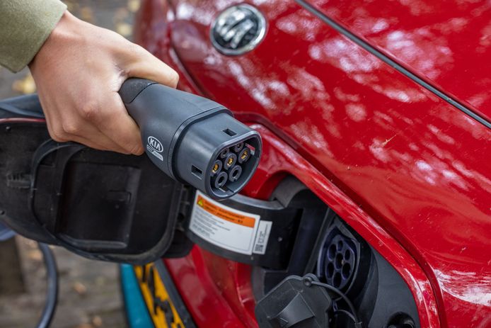 Onderweg sneller opladen is iets wat veel eigenaars van een elektrische auto graag zouden willen.