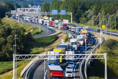 Monsterfiles door sluiting Haringvlietbrug beginnen af te nemen