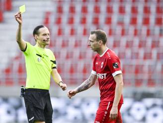 Antwerp winnaar van het weekend , maar schorsing Alderweireld en De Laet betekent puzzelwerk voor Van Bommel