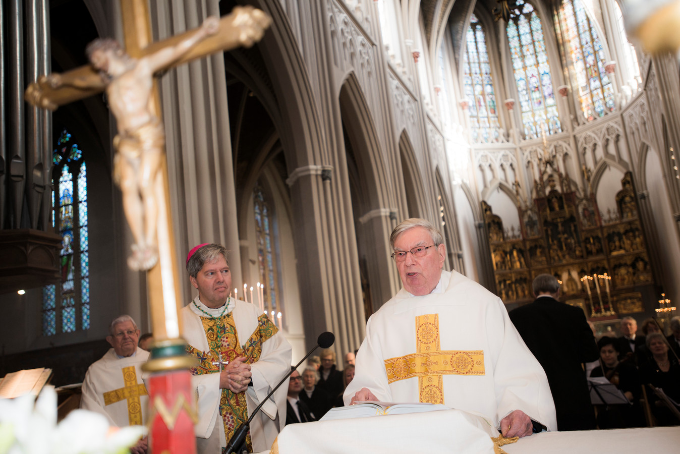 Bisschop Dubt Over Sluiting Heuvelse Kerk Parochianen Zetten Hun 
