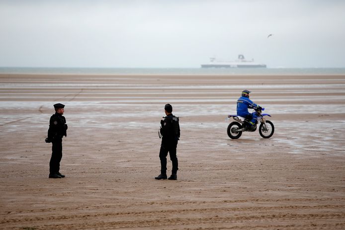 Archiefbeeld van het strand in Calais