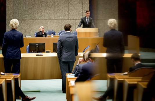 Geert Wilders (PVV), Thierry Baudet (FvD), Ank Bijleveld, minister van Defensie en premier Mark Rutte