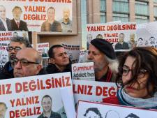 Turkse rechter houdt journalisten in cel tot maart
