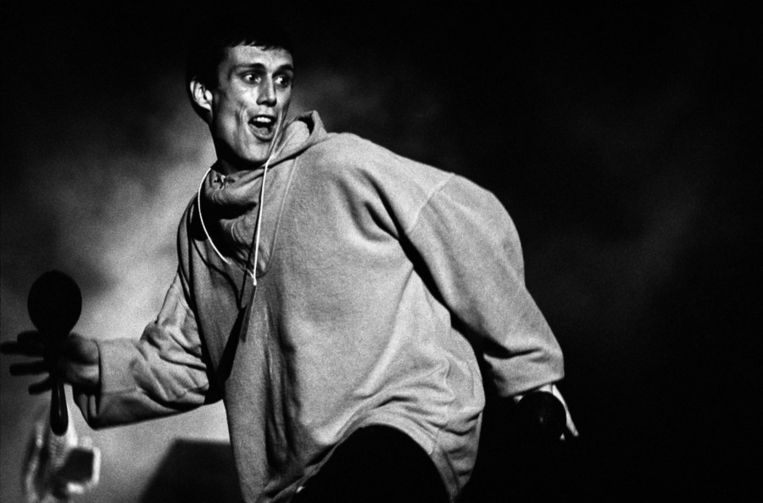 Bez, de hofnar van Happy Mondays in 1991 Beeld Getty Images