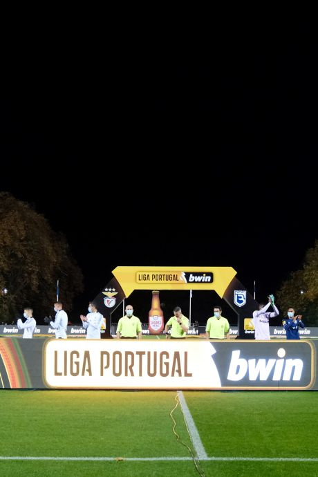 Situation surréaliste au Portugal: Benfica face à une équipe de 9 joueurs, dont deux gardiens
