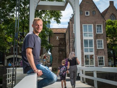 Lennart Thy (30) is na twee jaar terug bij PEC Zwolle en wil voorlopig blijven: ‘Geen zin om weer te verhuizen’