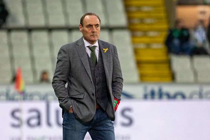 La situation se corse pour Yves Vanderhaeghe avec le Cercle de Bruges.