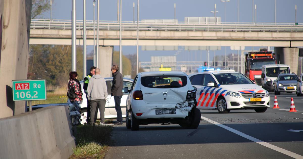 Meerdere ongevallen op A12 richting Arnhem.