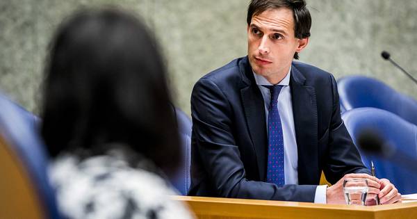 Minister van financiën naar school in Bruinisse