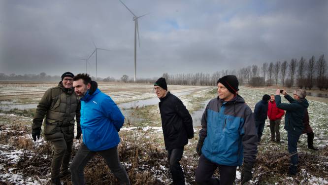 Niels krijgt straks ‘eerste rang uitzicht’ op zo'n 25 windturbines, ‘We hebben geen andere keuze’ 