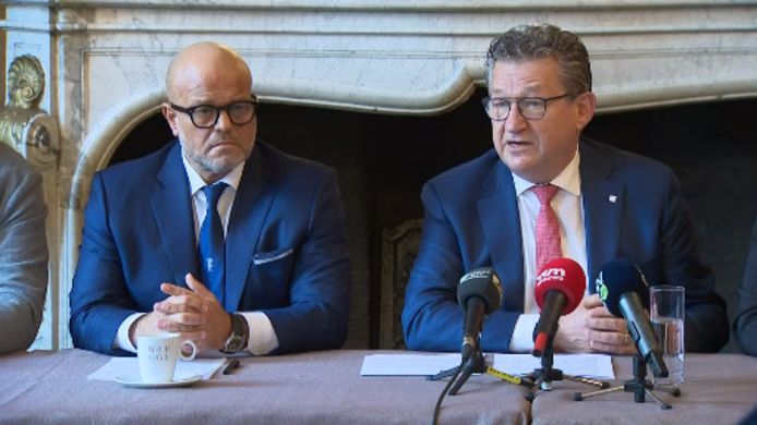 Bart Verhaeghe en Dirk De fauw, de burgemeester van Brugge.