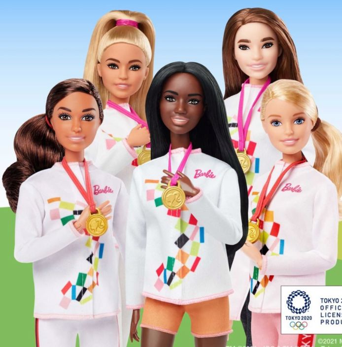 bibliothecaris walvis In detail Barbie krijgt de wind van voren na 'inclusieve' collectie ter ere van  Olympische Spelen zonder Aziatische pop | Lifestyle | hln.be