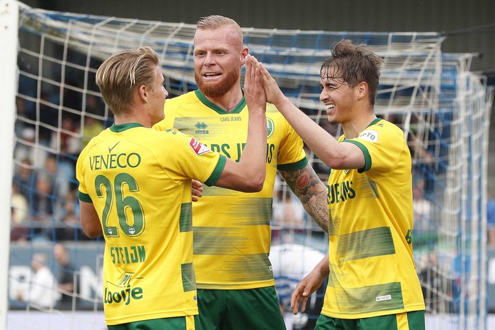 ADO Den Haag blijft eenvoudig overeind in Eindhoven.