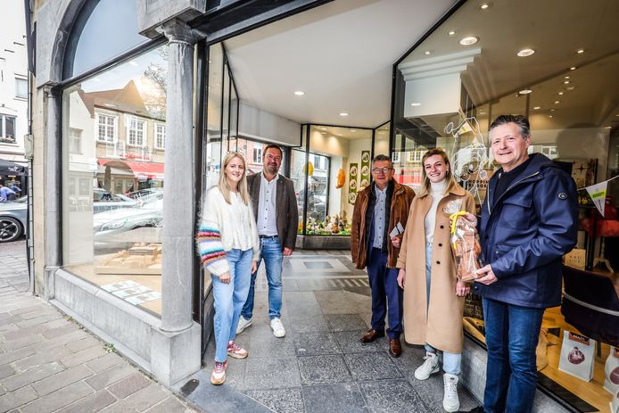 Nieuwe pop up etalage in de Smedenstraat in Brugge