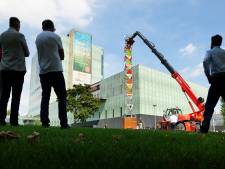 Uitklapbare energietoren voor festivals opgebouwd op TU/e-campus