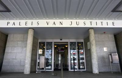 Vier maanden cel voor stalker Portaal