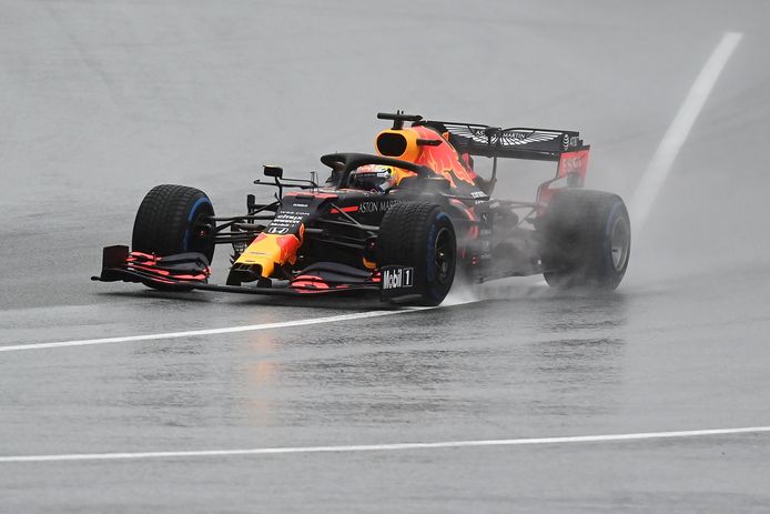 Verstappen Tweede In Kletsnatte Kwalificatie Gp Stiermarken Pole Voor Hamilton Formule 1 Ad Nl