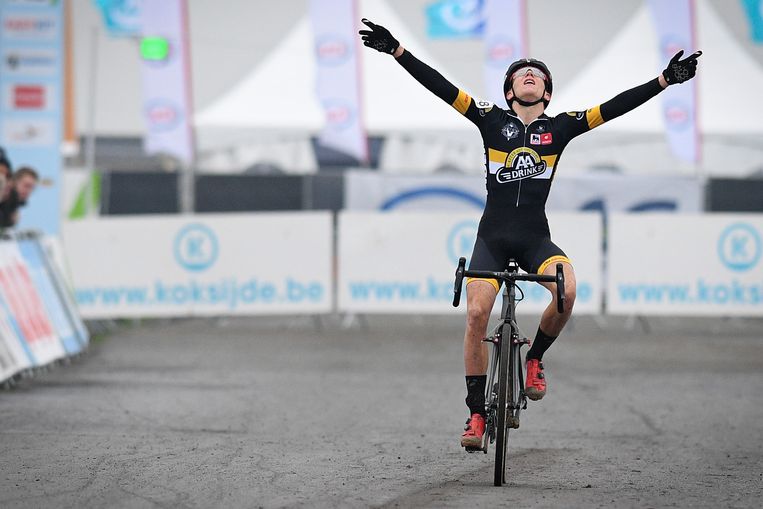 Thibau Nys werd afgelopen weekend nog Belgisch kampioen bij de tweedejaars nieuwelingen. Beeld BELGA