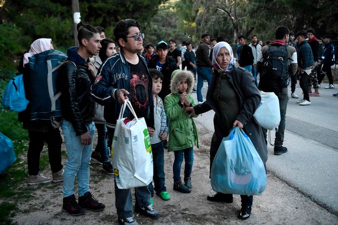 De migranten hoopten vanop Lesbos een veerboot te nemen naar Athene, de Griekse hoofdstad.