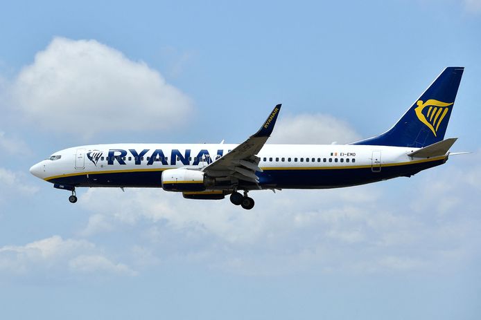 In België zouden de piloten van Ryanair zaterdag en zondag opnieuw staken voor loonsverhoging.