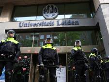Betogers uit Universiteit Leiden Den Haag gehaald: Urenlange bezetting pro-Palestina voorbij