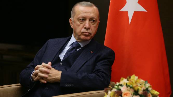 Knapen: Nederland staat nog altijd achter oproep aan Erdogan om activist Kavala vrij te laten