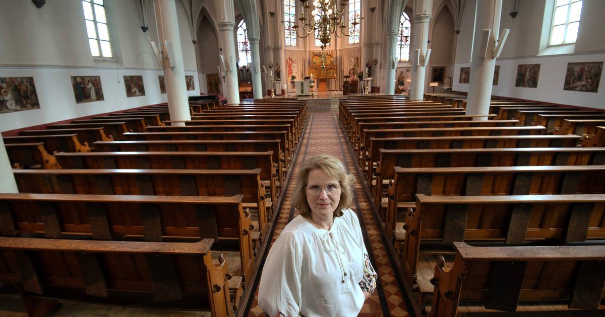 Dankzij vrijwilligers is katholieke kerk in Cothen springlevend: ‘Het kerkgebouw verkopen? Ondenkbaa