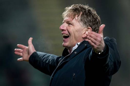 Fons Groenendijk viert de overwinning 2-1 op Willem II