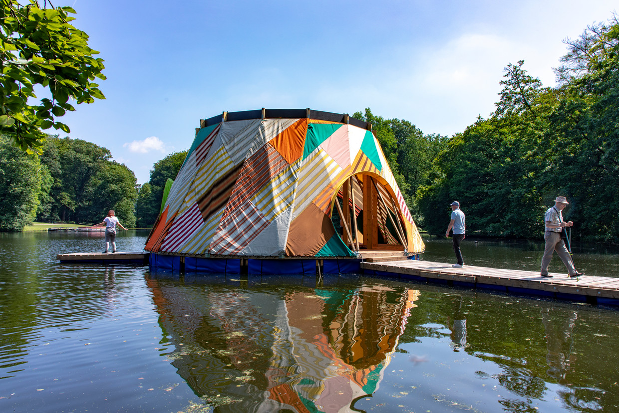 Ook de bezoeker moet aan het werk bij de tentoonstelling over arbeid in