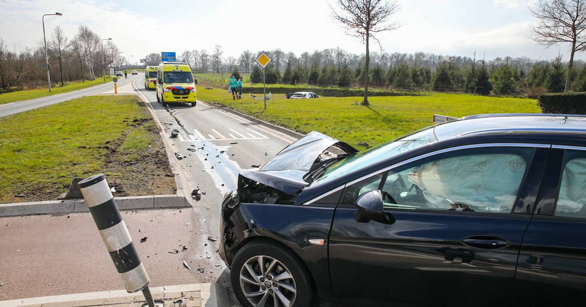 Kind gewond bij zwaar ongeluk in Epe.