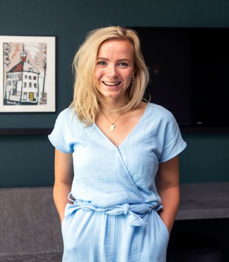 Droomklus voor Schiedamse Roos (24): in 120 kamers van nieuw hotel hangt haar werk aan de muur