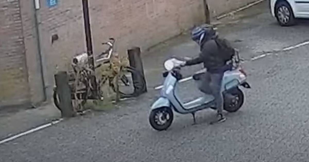 Recherché : petit homme sur un scooter gris qui a terrorisé les employés de HEMA à Apeldoorn |  Apeldoorn