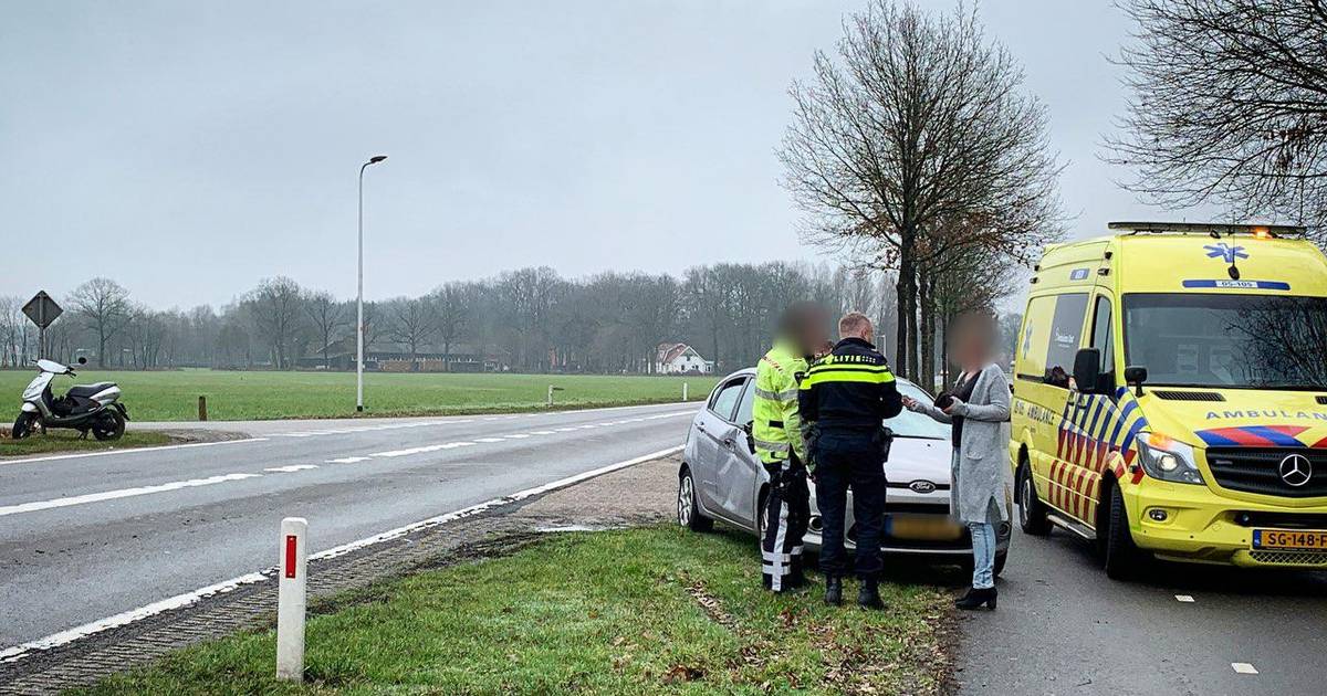 Vrouw loopt hoofdletsel op bij ongeval in Rossum.