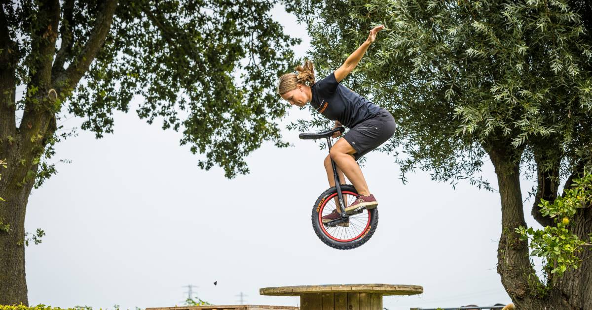 Lisanne uit Wapenveld verovert de wereld op één wiel: ‘Dit is geen circusact’