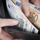 Valse agenten gaan aan de haal met duizenden euro's bij bejaarde