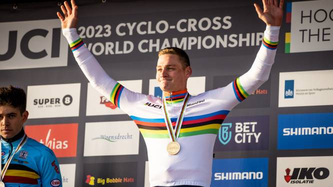 Eén van z’n mooiste zeges nadat hij in hoofd Wout van Aert kroop, maar geen geld voor een feestje: een blik ‘behind the scenes’ bij Mathieu van der Poel