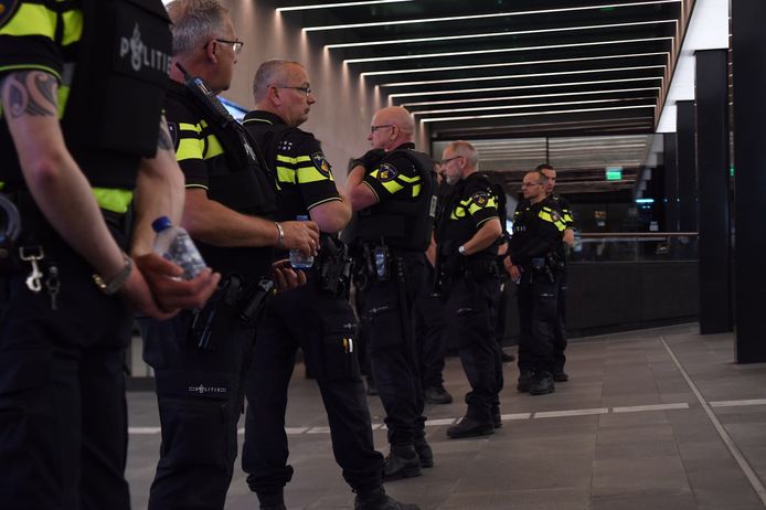 Politieinzet op het station van Eindhoven.