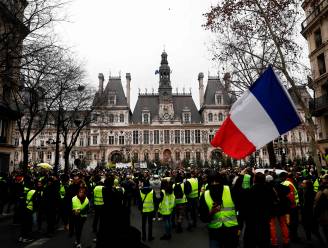 34 personen opgepakt bij achtste actiedag 'gele hesjes' in Parijs