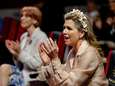 Koningin Máxima uitbundig tijdens optreden OG3NE: 'Dit vertel ik vanavond tegen mijn dochters’
