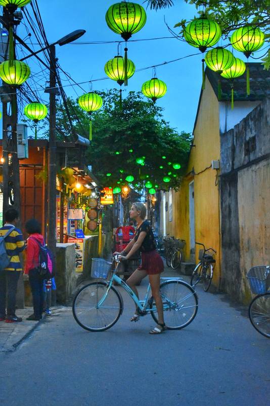 Kelly op reis in in Vietnam.