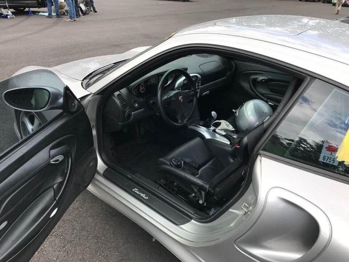 Deze bijna klassieke supersportwagen heeft meer dan een miljoen kilometer gereden.