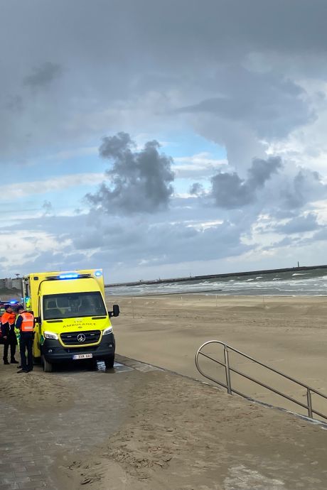 Le corps sans vie d’une femme découvert sur la plage de Bredene: “L’enquête est en cours”