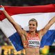 Dafne Schippers wint op glorieuze wijze de 200 meter en is dus weer wereldkampioen